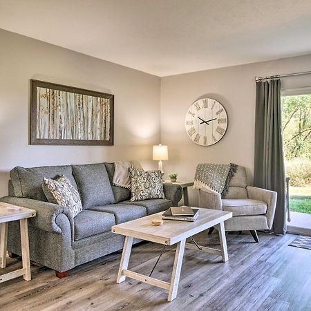 Cozy Condo With Pool Access, 5 Mi To Table Rock Lake Μπράνσον Εξωτερικό φωτογραφία